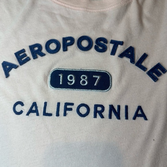 Aeropostale Women’s Graphic Tee size M pink with blue writing - Picture 3 of 6